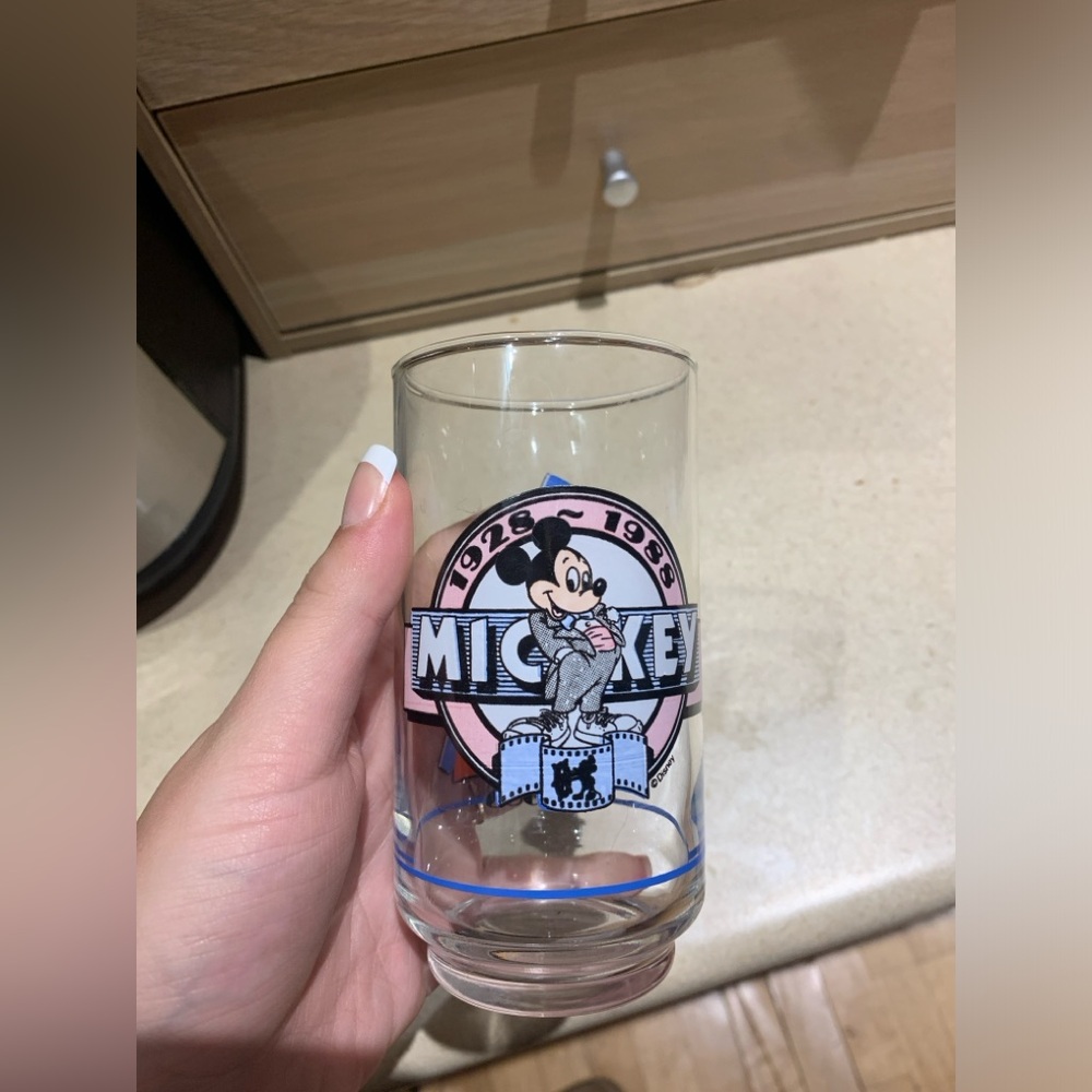 1988 Mickey Mouse cup Vintage Disney Glass Collectors Drinking